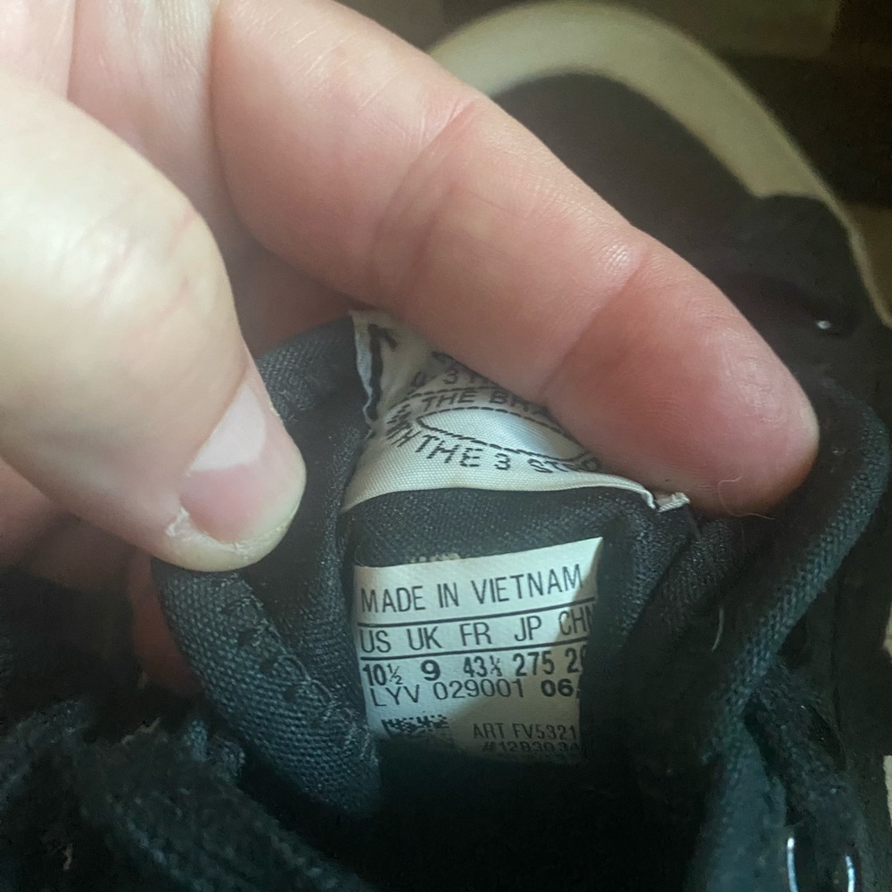 Adidas Black and White Striped Sneakers - Picture 4 of 4